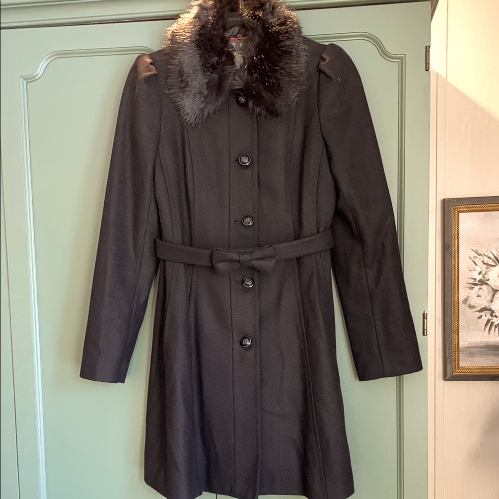Chic Banana Republic Black Coat With Faux Fur Collar Sz Xs